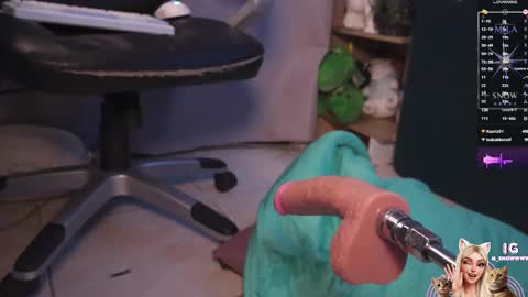 M I L A  online show from March 9, 12:32 pm