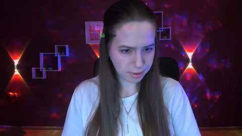 mila_sun__ online show from February 25, 8:29 am