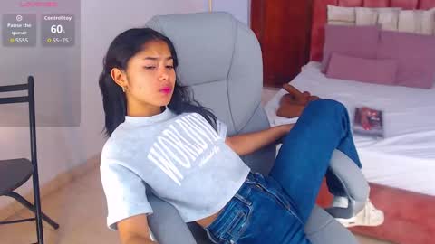 milaa_star online show from September 25, 4:08 am