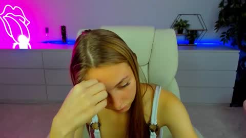 Milla online show from October 21, 7:02 am