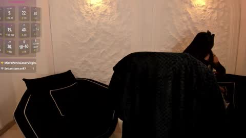 Mila online show from October 25, 2:45 am