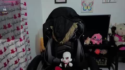 milacoxx8819 online show from October 4, 3:04 am