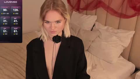 milafink online show from March 8, 7:42 pm