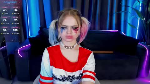milafink online show from March 1, 7:59 pm