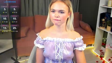 milafink online show from February 23, 7:38 pm