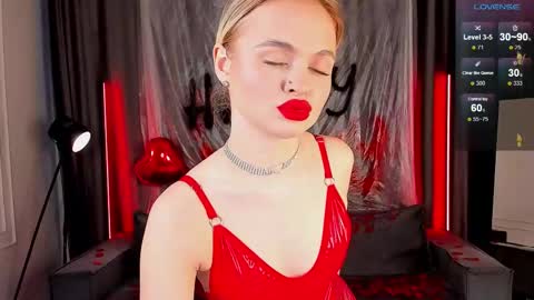 milafink online show from February 14, 1:40 pm