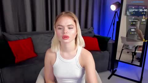 milafink online show from February 9, 1:25 pm