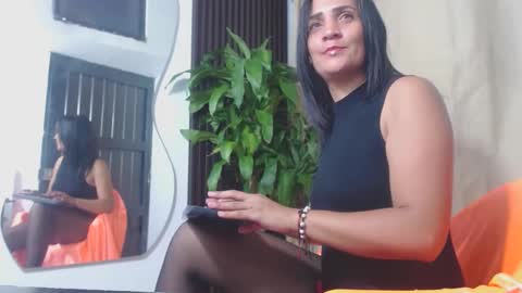 mila online show from February 12, 11:20 pm