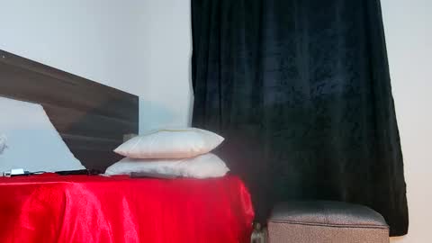 mila online show from September 13, 4:26 am