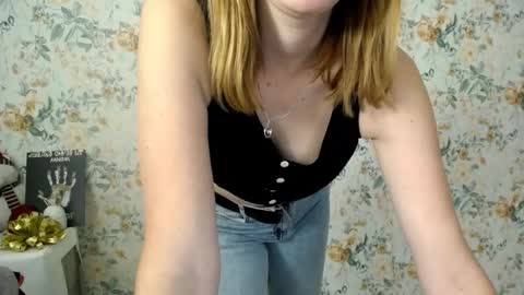 Milana online show from October 15, 7:00 am