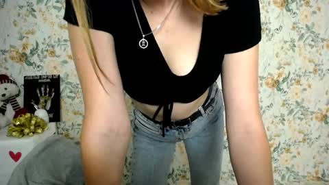 Milana online show from September 26, 6:21 am