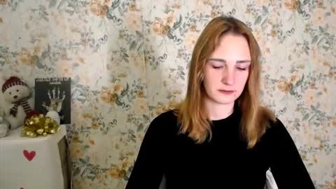 Milana online show from October 27, 6:46 am