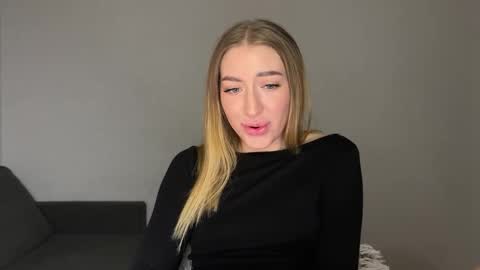 Milana online show from February 16, 6:43 pm