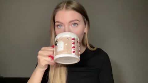 Milana online show from January 10, 7:00 pm