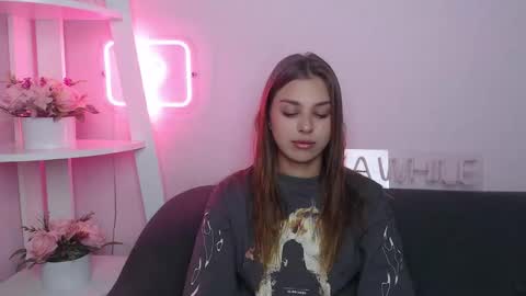 Snapshot of milanaangelas chatting on September 13, 4:59 am milanaangelas online show from September 13, 4:59 am