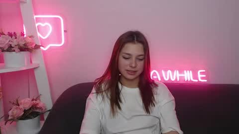 Snapshot of milanaangelas chatting on January 28, 11:49 am milanaangelas online show from January 28, 11:49 am