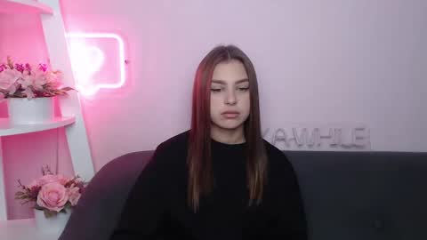 Snapshot of milanaangelas chatting on March 4, 5:53 am milanaangelas online show from March 4, 5:53 am