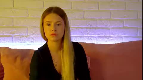MilanaBalmain online show from June 29, 4:20 am
