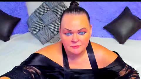 Lana online show from November 3, 12:50 pm