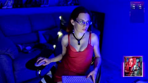 analiMilana online show from April 22, 11:01 pm