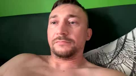 milanionery online show from November 8, 9:45 am