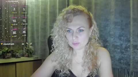 milanna_x online show from October 10, 8:13 pm