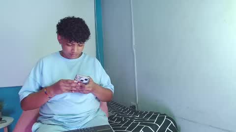 Milam online show from December 24, 8:05 pm