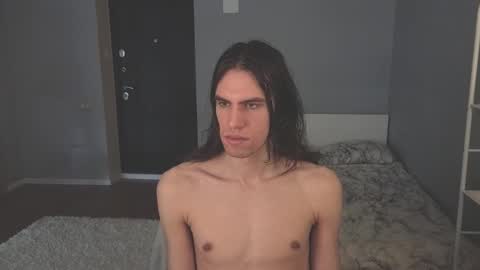 Mila online show from March 4, 7:27 am