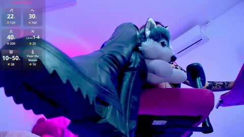 milastoyne online show from October 16, 6:13 am