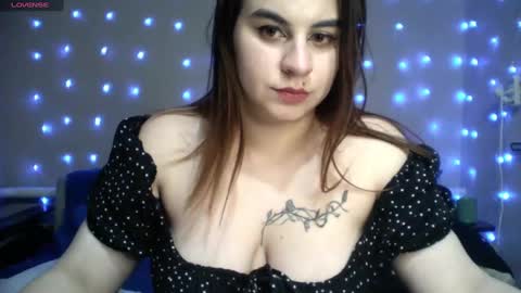 Milaxcute online show from February 13, 3:35 pm