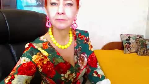 MilayaDFlow online show from March 15, 9:02 am