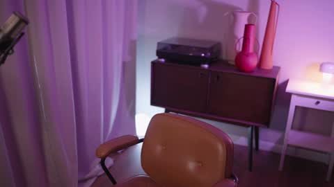 Snapshot of mileeena chatting on January 12, 1:16 pm M Telegram mamagotachannel online show from January 12, 1:16 pm