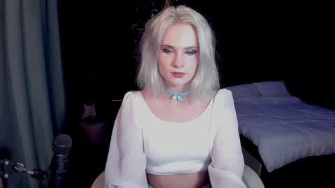 Milena online show from December 7, 2:14 am