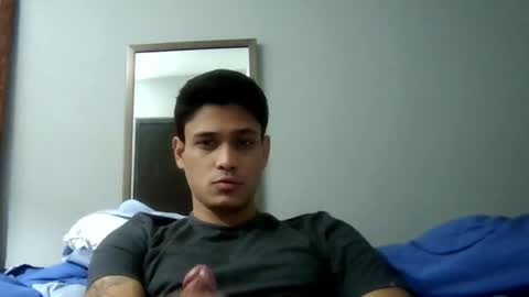 milesmboy online show from February 20, 8:47 pm