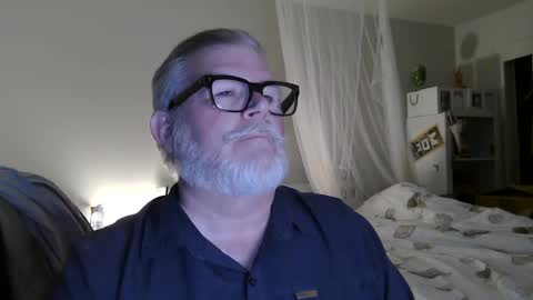 Miles Nash online show from September 24, 5:03 am