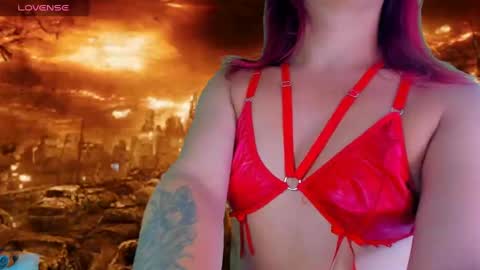 miley_kane online show from February 2, 5:15 pm