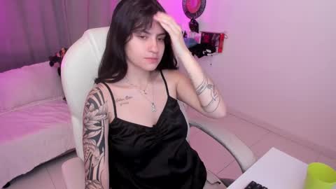  IEY EY  online show from October 8, 4:40 am