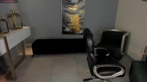 Miley Cruz  IG miley model23 online show from November 8, 7:17 pm