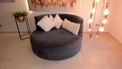 Miley Cruz  IG miley model23 online show from October 23, 10:10 pm