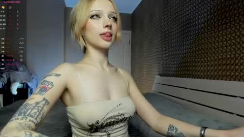 Mila 3 aka Deepthroat World Champion online show from April 18, 3:08 am