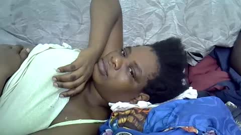 kinwity online show from February 15, 6:23 pm