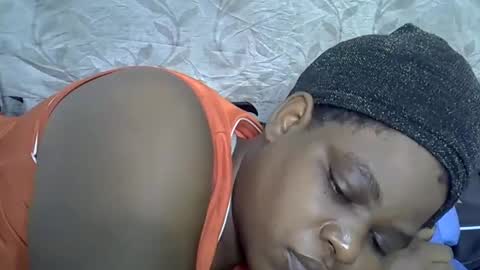 kinwity online show from February 11, 8:15 am