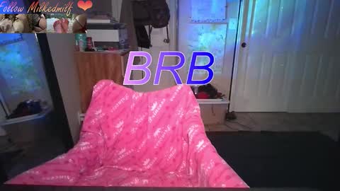 milkedmilf online show from November 19, 5:51 am