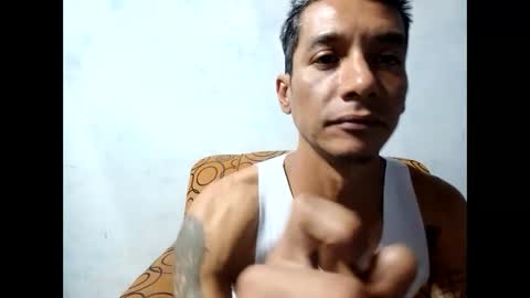 Snapshot of milkhammer chatting on January 13, 3:34 am Hammer online show from January 13, 3:34 am