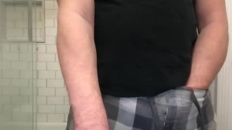 milkitdaddy online show from December 6, 3:02 am