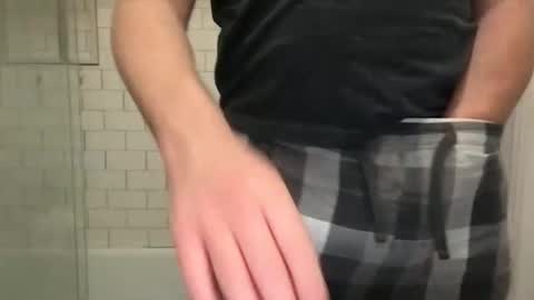 milkitdaddy online show from December 16, 4:13 am