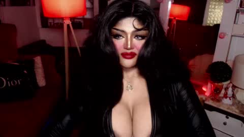 milkshakelavinia online show from January 12, 6:49 am