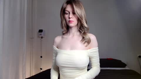 milky__way_ online show from January 17, 2:50 pm