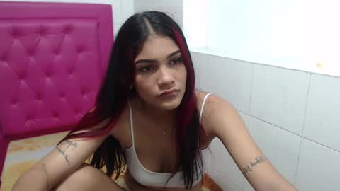 Snapshot of milkyway_18 chatting on February 18, 12:39 pm milkyway_18 online show from February 18, 12:39 pm