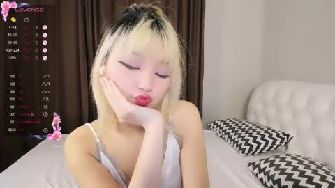 Milla or just Mi online show from November 13, 1:36 pm